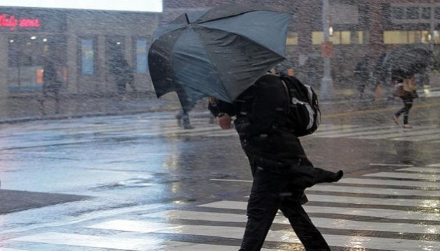 Дощ і вітер: погода в Луцьку на суботу, 16 березня