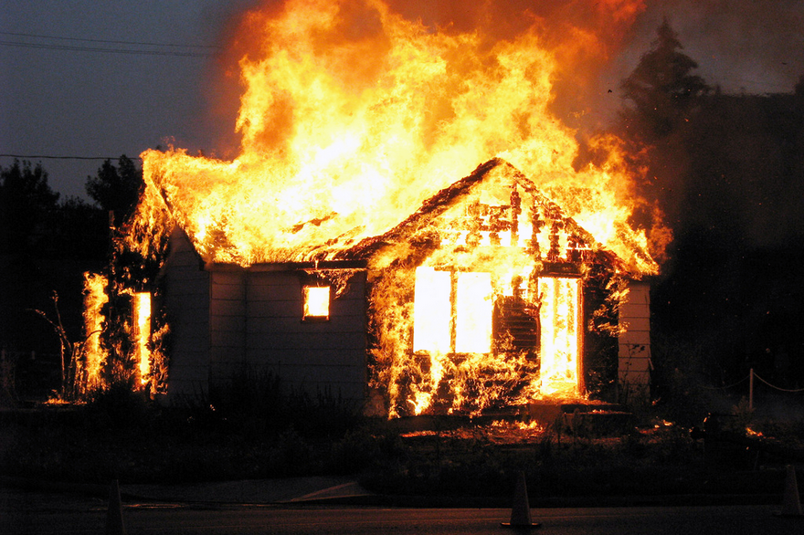 Пожежа у Ковелі через спалювання сухої трави