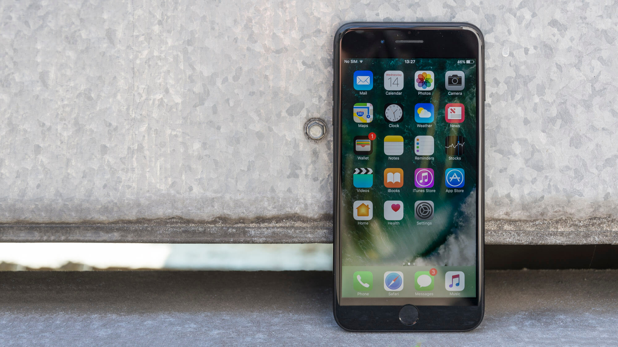 Apple планує випустити маленький iPhone