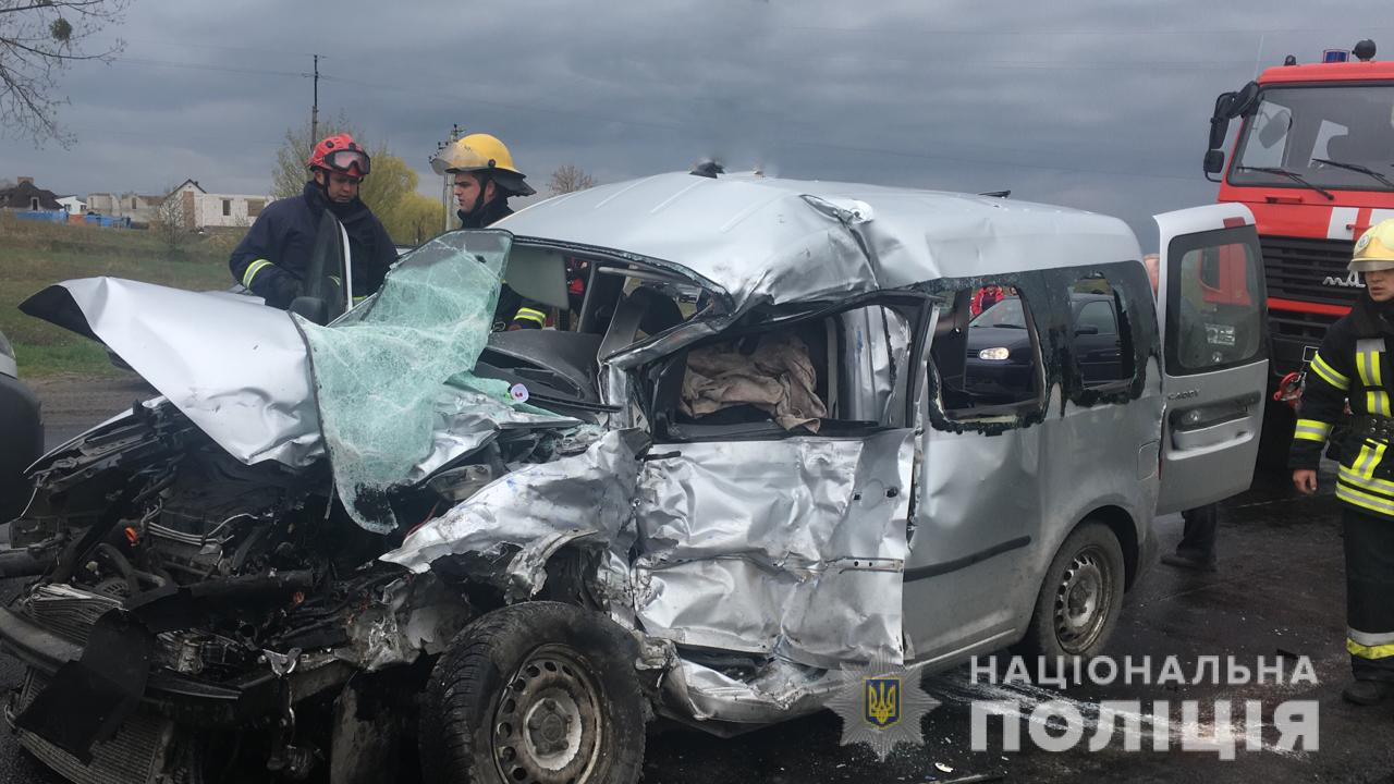 У поліції прокоментували моторошну аварію у Крупі (ФОТО)