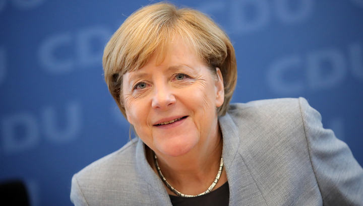Меркель зателефонувала з привітаннями Зеленському