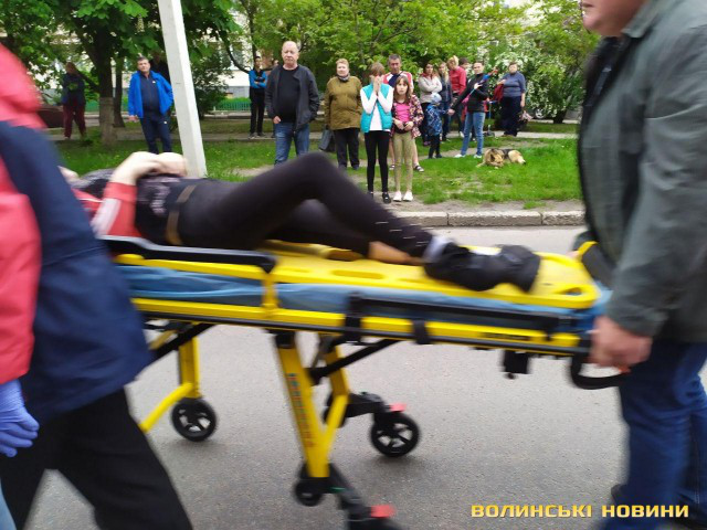 У Луцьку школярка потрапила під авто (фото)