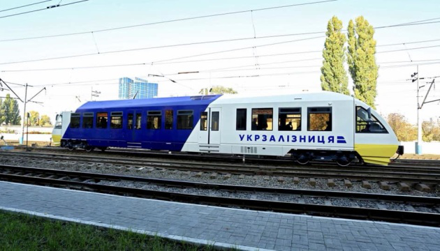 «Укрзалізниця» призначила  додаткові поїзди  до Одеси