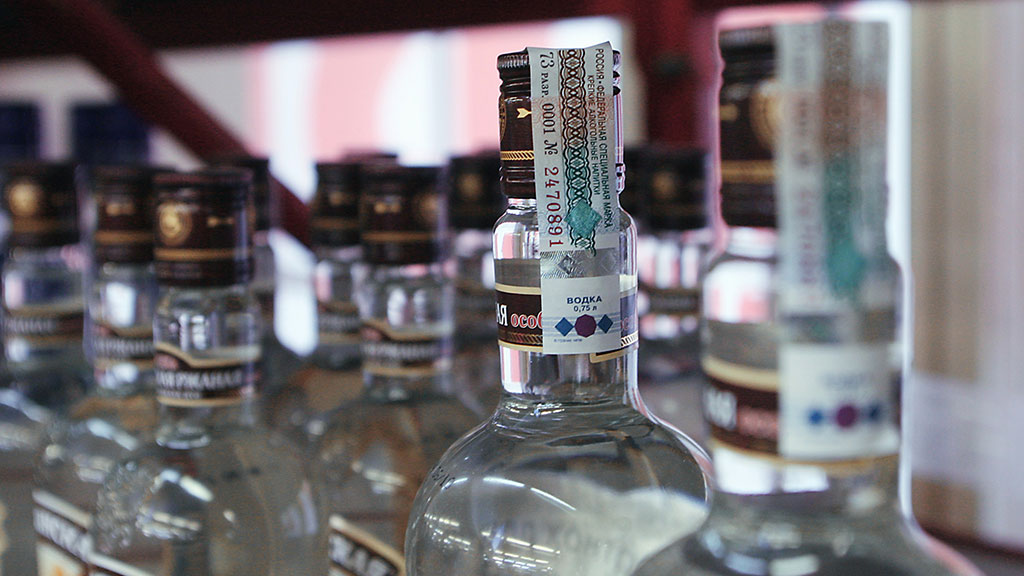 У Нововолинську продавали дешеве, але підозріле спиртне