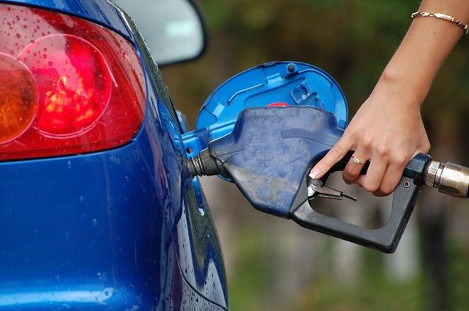 Ціна пального: де в Україні можна найдешевше заправити автомобіль