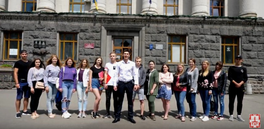 Студенти Лесиного вишу перед виборами записали звернення (відео)