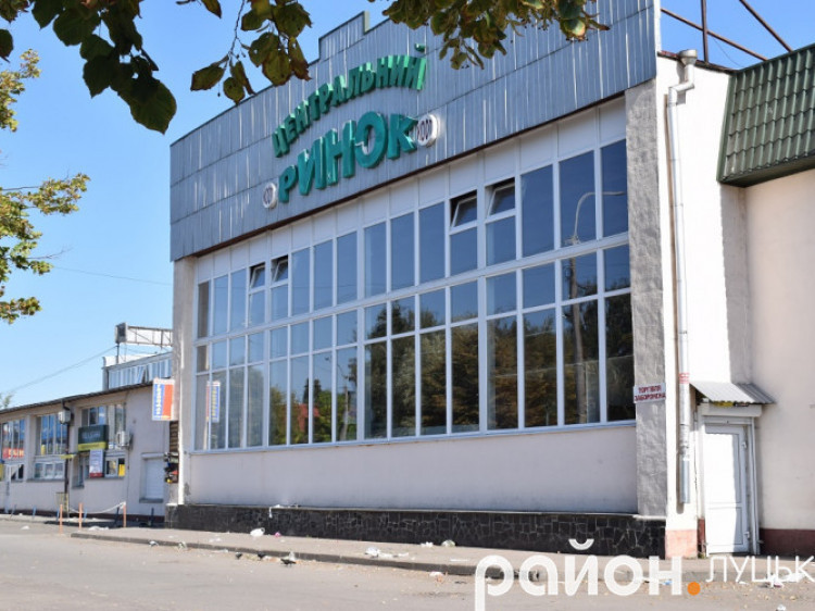 Старий ринок треба перенести: Луцькрада домовилася з підприємцями