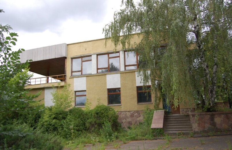 Волиньрада готується продати старий обкомівський готель у Луцьку