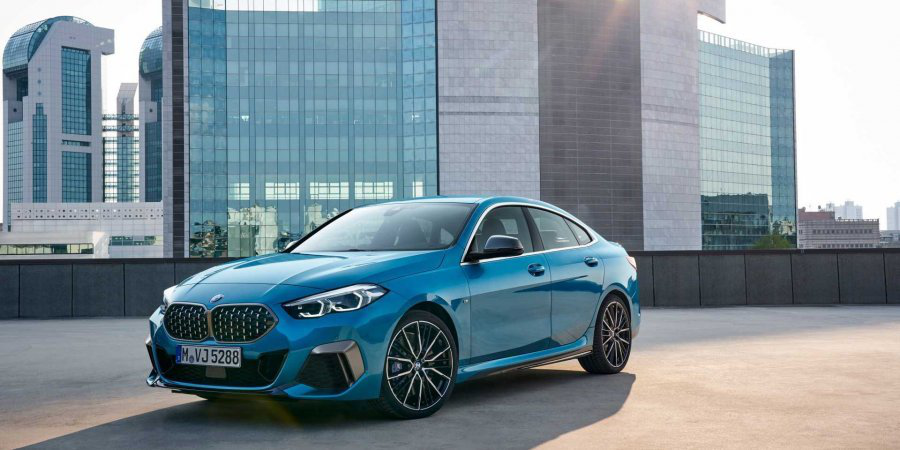 Компанія BMW зняла рекламу  нового авто у Києві (відео)