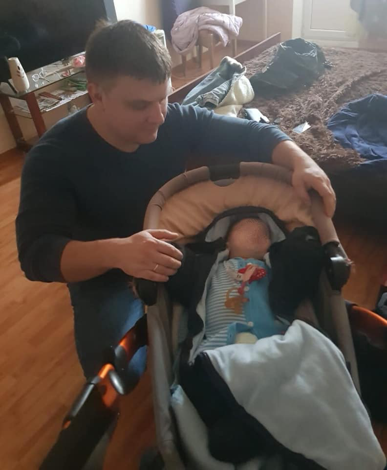 Під Києвом жінка викрала немовля у його матері (фото)