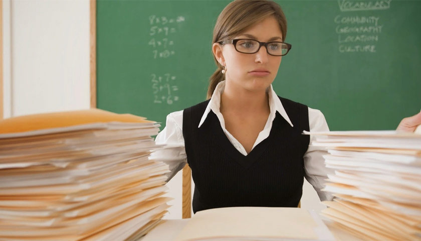 Міносвіти не хоче, аби вчителі працювали 40 годин на тиждень