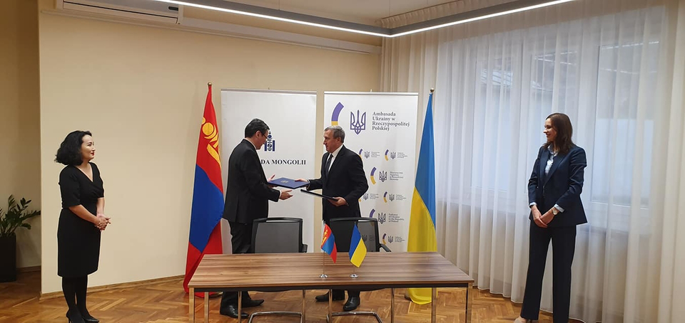 Україна підписала безвіз з Молдовою