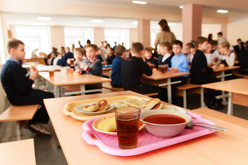 На Волині посилять контроль за якістю харчування в школах і дитсадках