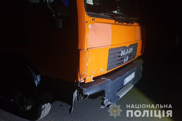 Вантажівка збила жінку в Луцьку: шукають свідків аварії