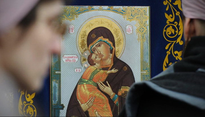 У волинських церквах молитимуться, аби коронавірус не потрапив в Україну
