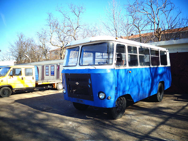 Палацу культури Луцька дозволили списати 32-річний автобус