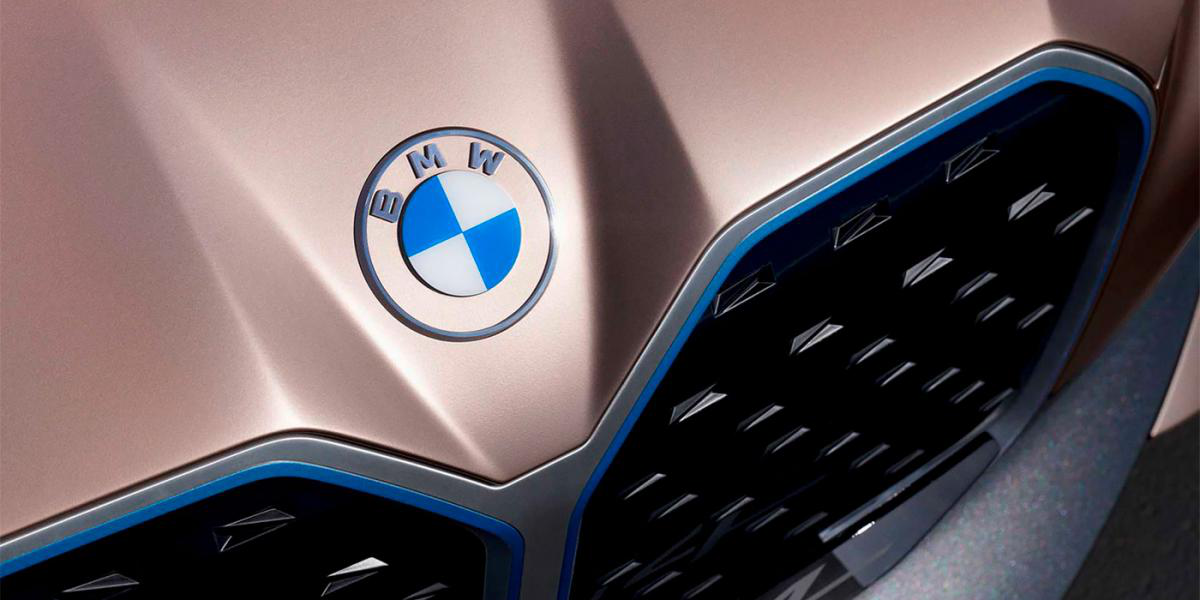 Бренд BMW змінив логотип (фото)