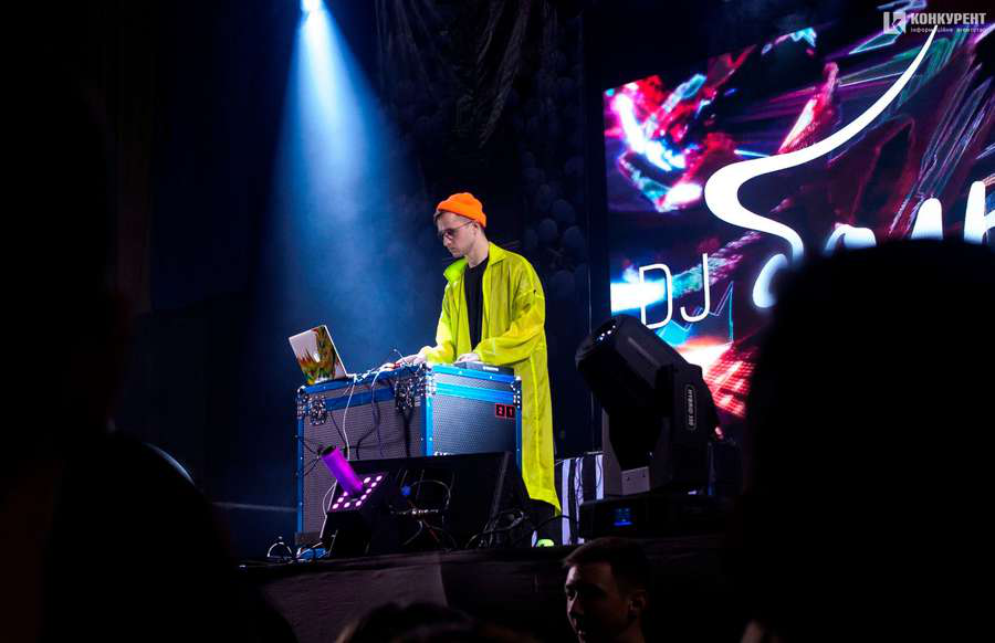 Карантин-паті: луцький DJ Большой зіграв у прямому ефірі (фото)