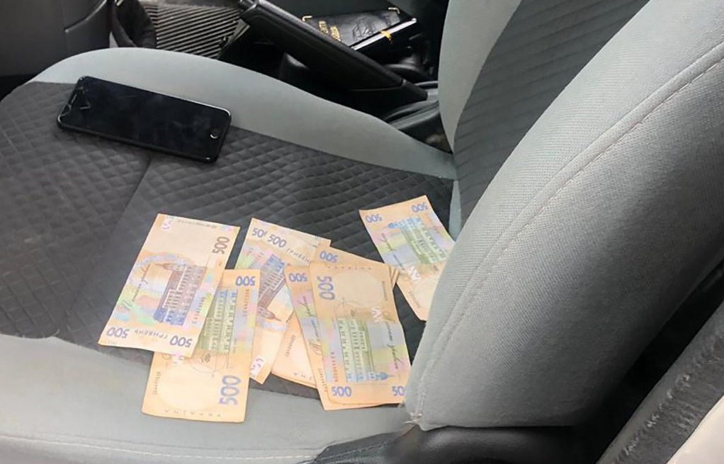 П’яний водій хотів відкупитися від патрульних за 10 тисяч гривень
