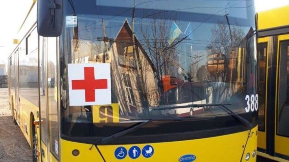 Для медпрацівників курсуватиме автобус із Ківерець до Луцька