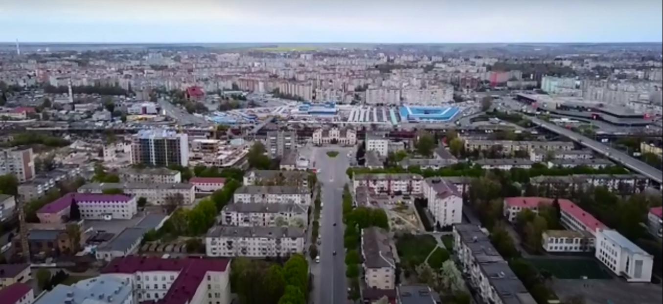 Луцьк на паузі: показали місто під час карантину з висоти (відео)
