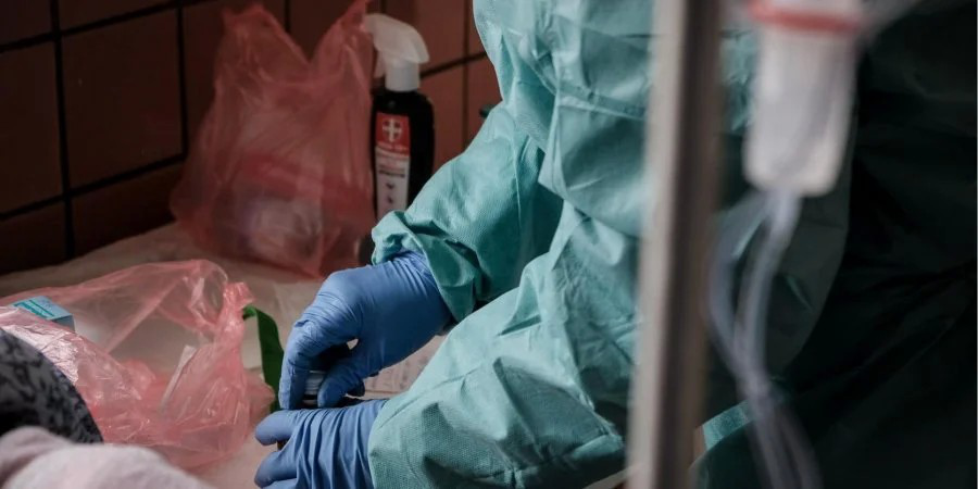 За добу в Україні – 681 випадок коронавірусу