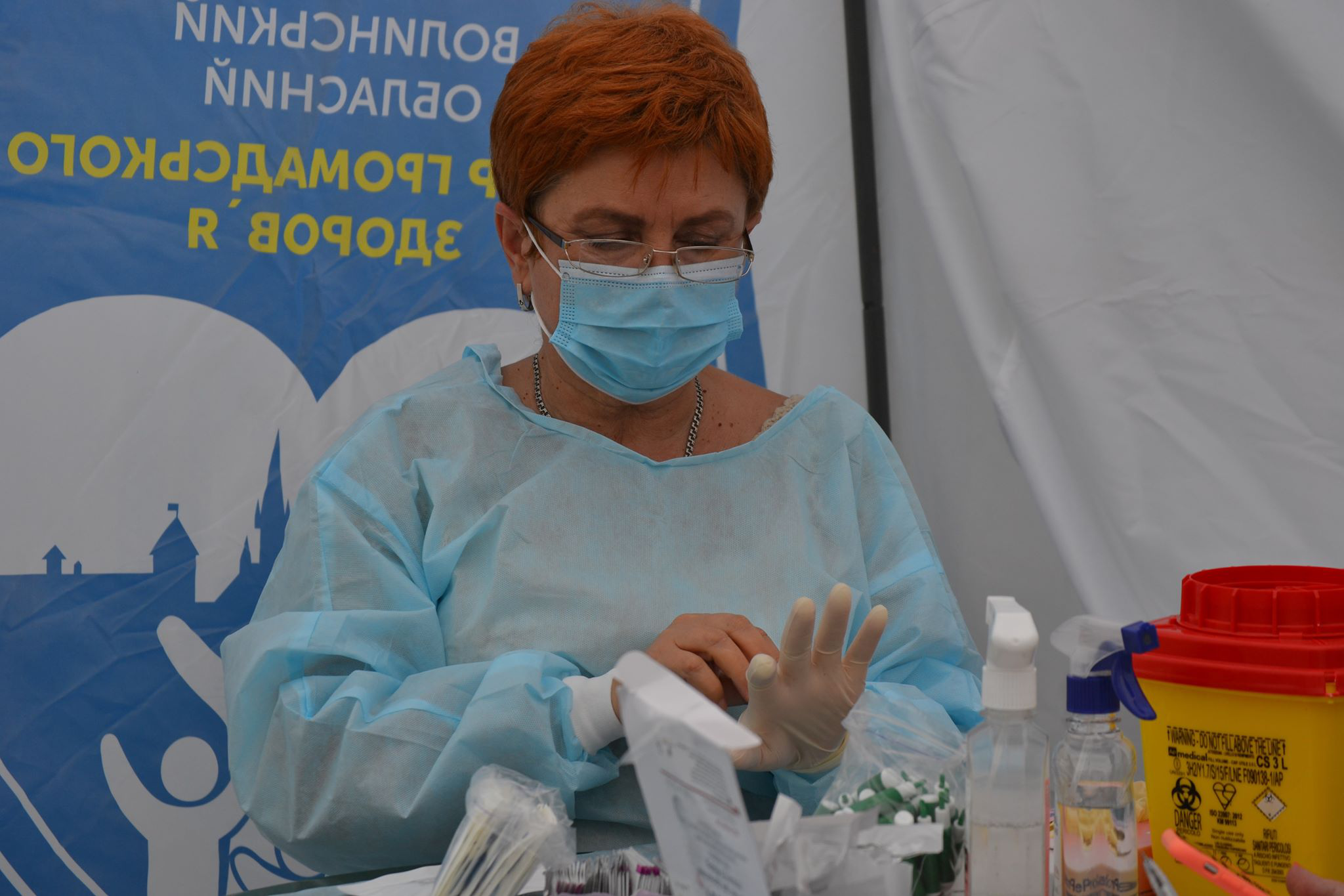 У центрі Луцька безкоштовно тестують на гепатити і ВІЛ