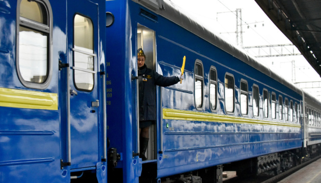 З наступного року «Укрзалізниця» планує покращити пів сотні пасажирських вагонів