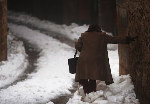 У Згоранах жінка не повернулася додому після гостювання: знайшли в заметі снігу