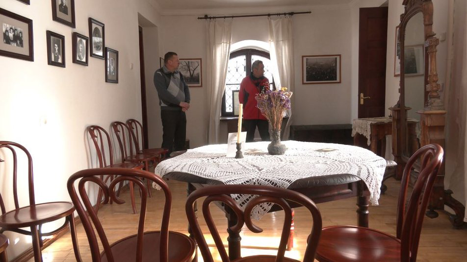 У луцькому музеї «Лесина вітальня» оновлюють експозицію (відео)