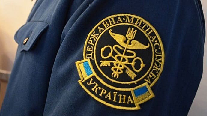 В Україні понад сотню митників відсторонили від виконання посадових обов’язків, на Волині – 23