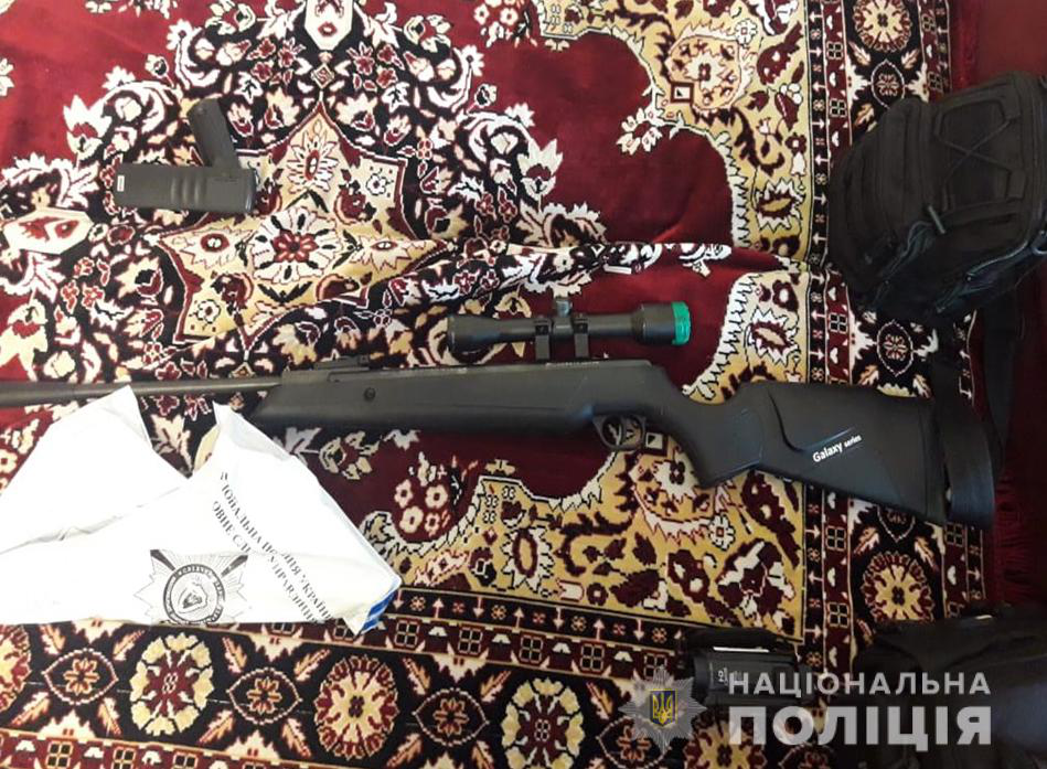 У жителя Світязя знайшли гвинтівку та обріз (фото)