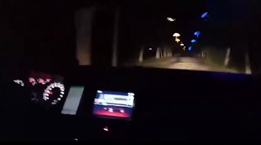 Уночі водій їздив доріжками центрального парку у Луцьку (відео)