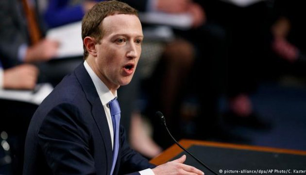 Збій у Facebook коштував Цукерберґу 6 мільярдів доларів