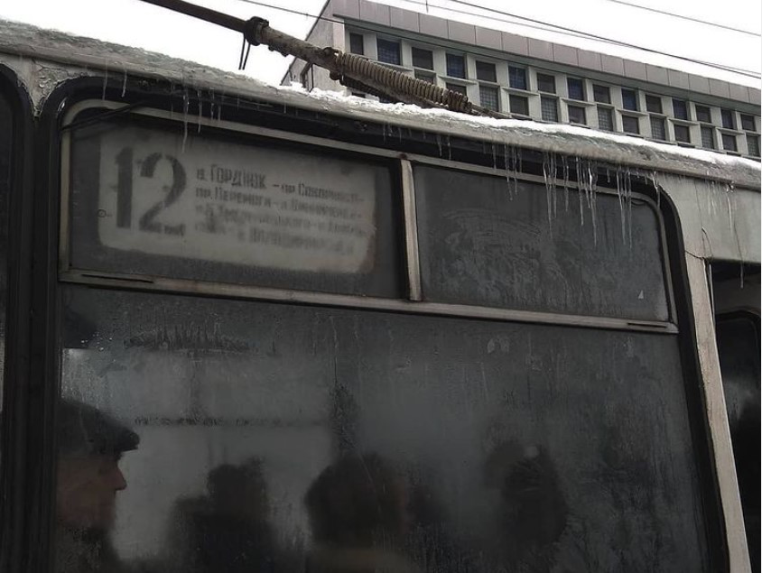 Не їздитиме взимку: в Луцьку скасували вечірній рейс тролейбуса №3