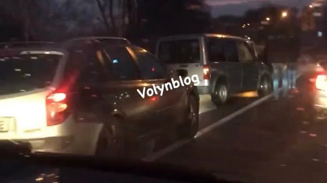 У Луцьку трапилась ДТП на вулиці Володимирській (відео)
