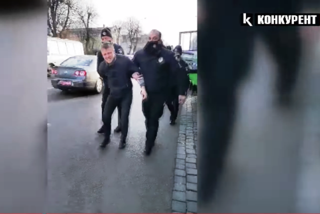 У затриманого у Луцьку водія маршрутки немає серйозних травм, – поліція (відео)