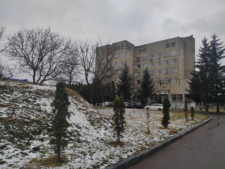У «ковідному» шпиталі в Боголюбах призупинили роботу одного відділення