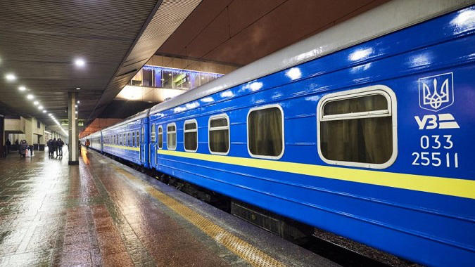 «Укрзалізниця» запускає шість додаткових поїздів на новорічні свята