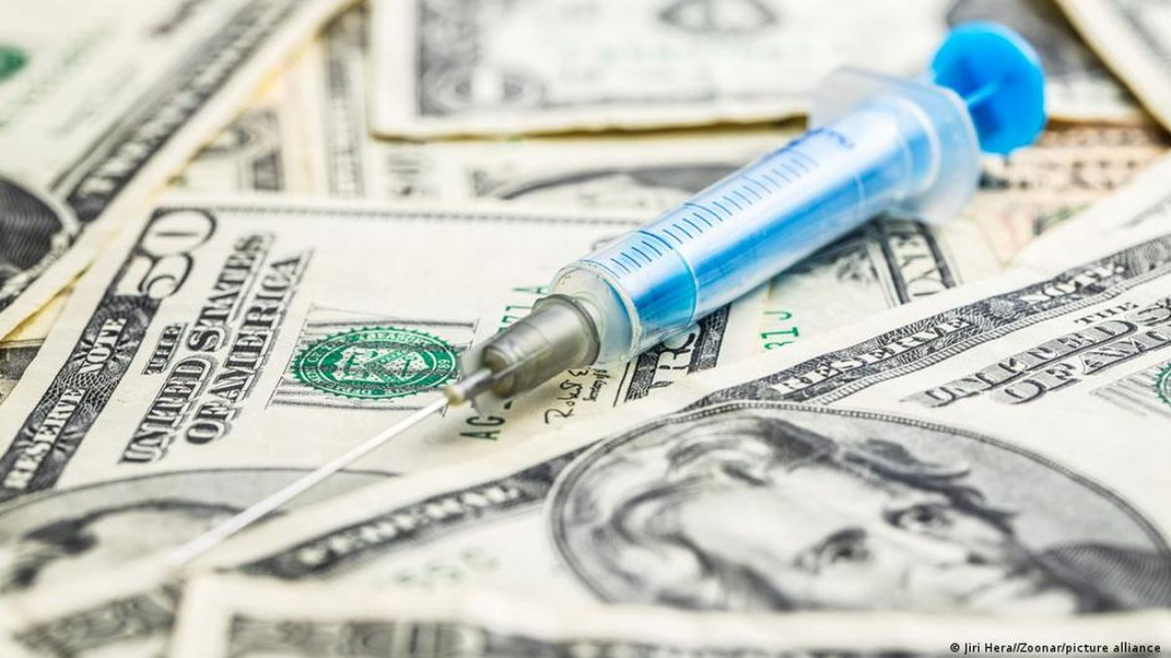 У США людям заплатять за вакцинацію третьою дозою по $100
