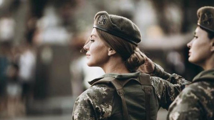 Військовий облік жінок: Міноборони скоротило перелік професій