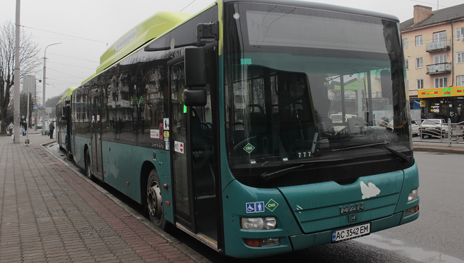 У віддалені мікрорайони Луцька будуть їздити нові автобуси