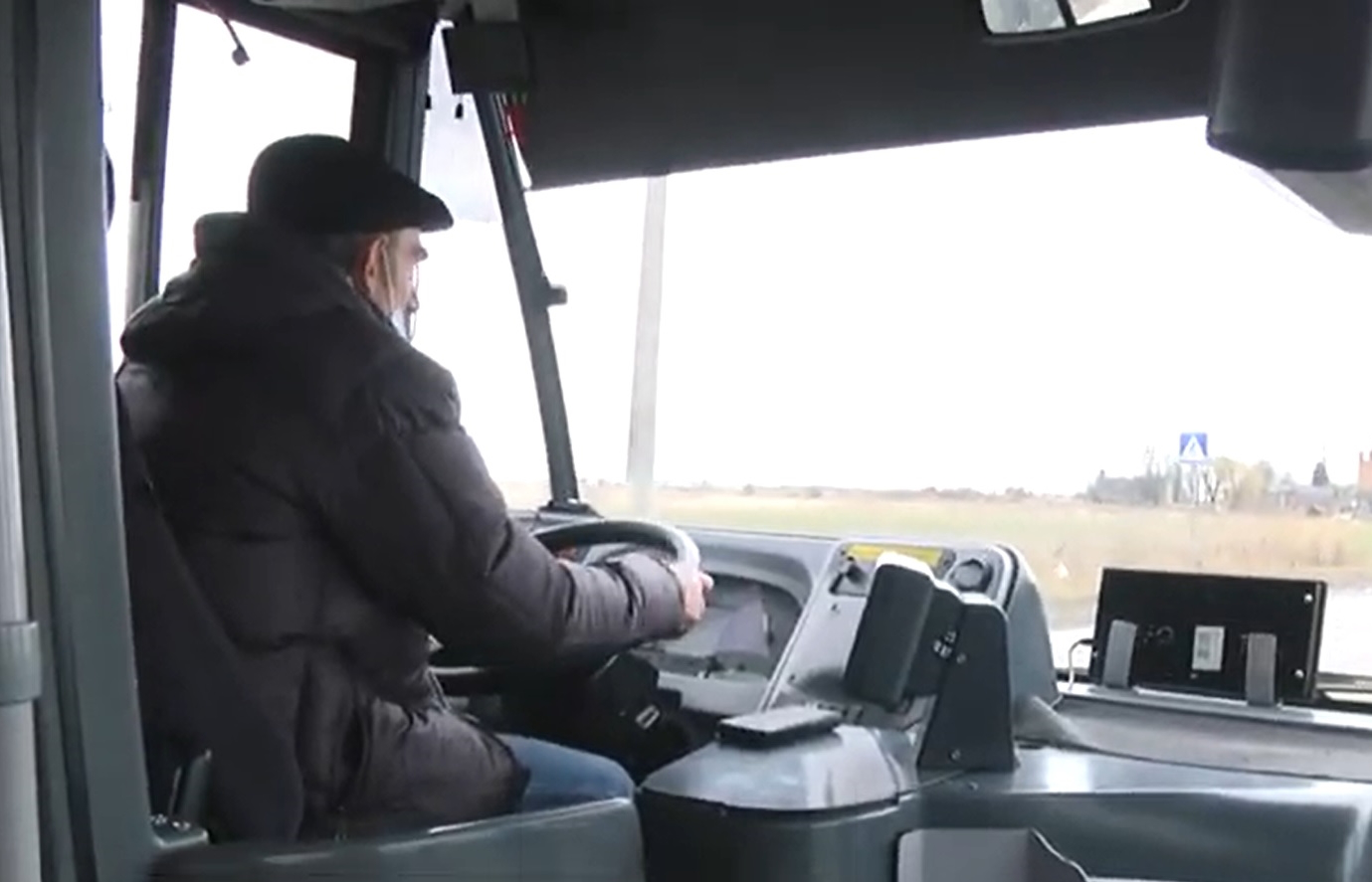 Як у Луцьку водіїв і автобуси перевіряють перед виходом на рейс (відео)