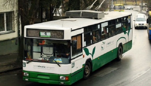З 07:00 до 21:00: громадський транспорт у Луцьку курсуватиме по-новому