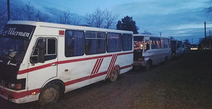 На Одещині евакуювали мешканців села, яке двічі обстріляли окупанти (фото)