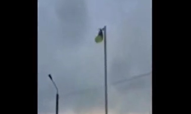Українські військові відбили від окупантів аеродром у Миколаєві (відео)