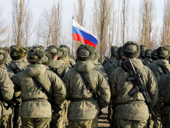 Росіяни стоять на кордоні Херсона та Миколаївської області. Нападати не хочуть, відступати бояться, – Кім