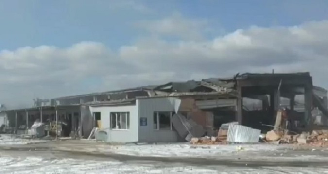 На Житомирщині внаслідок авіаудару загинули далекобійники з Білорусі, – ЗМІ (відео)