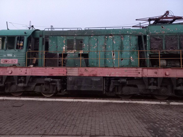 Окупанти вночі обстріляли ще одну залізничну станцію на Сході України