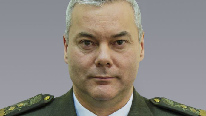 Зеленський присвоїв командувачу Об’єднаних сил звання Героя України